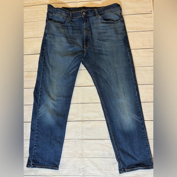 Levis 505 men’s sz 40x30 button/zip 5 pocket, medium wash. - Picture 7 of 7